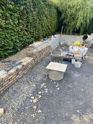 Bricklayer stonemason available
