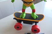Teenage Mutant turtles skateboarding remote control toy