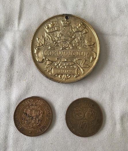 Great Britain Edw VII and GV Commemoration Medals