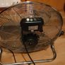 Chrome floor  fan 18' 3 speed Image 3