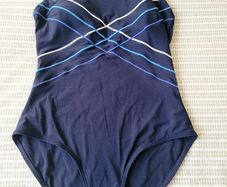 Brand new Dunnes sports swimsuit size 8
