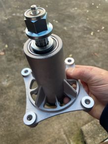 Spindle - replacement for tractor / rideon mower