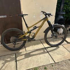 2025 Specialized status 2 170