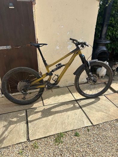 2025 Specialized status 2 170