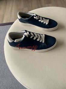 Tommy Hilifiger Trainers -Navy - As New