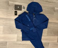 Yelir tracksuit