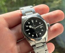 Tudor Black Bay 36 (Black Dial) 2017 ETA Movement, Full Set & Camo Strap