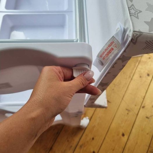 Baby Changing Unit with Bath - Like New