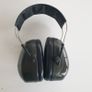 3M Peltor Optime II ear defenders Image 3