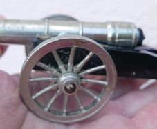 Metal Adjustable Cannon - GP 382 Model Italy - Collectible Cannon Replica with Moving Wheels - Made in Italy