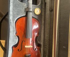 Beautiful Stentor Violin size 4/4