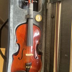 Beautiful Stentor Violin size 4/4