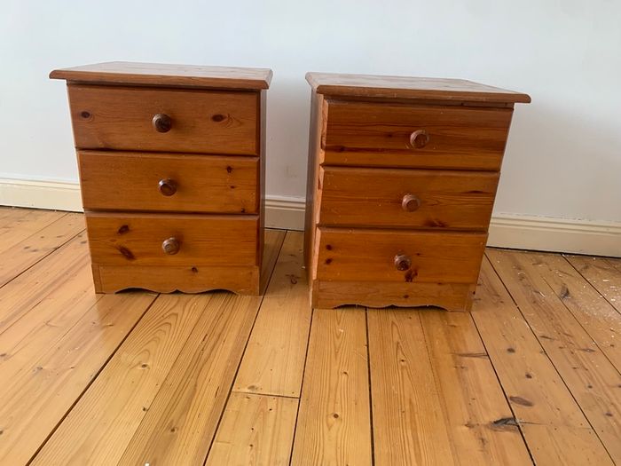 bedside lockers