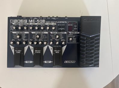 Boss Me50b multi effects bass pedal
