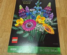 LEGO Icons Wildflower Bouquet (10313)