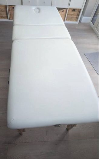 massage table