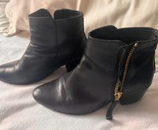 ankle boots