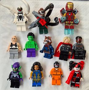 LEGO Marvel and DC Superhero Minifigures