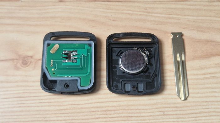 Nissan Blank Keys and Key Fobs