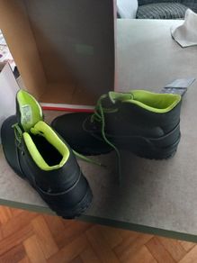 safety boots size 10 new