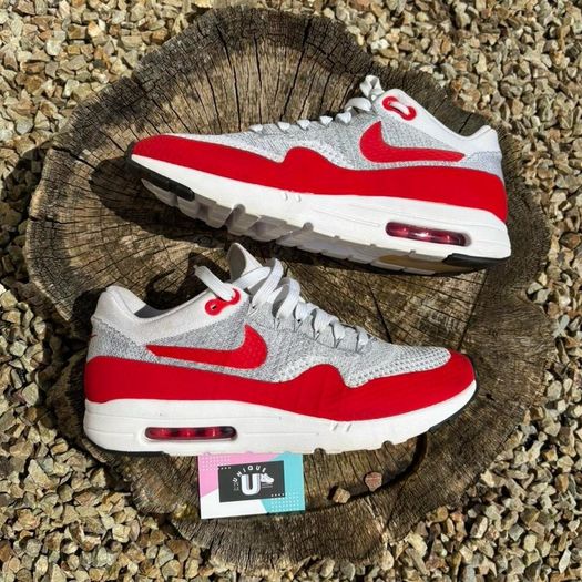 Premium Nike Air Max 1 Flyknit OG