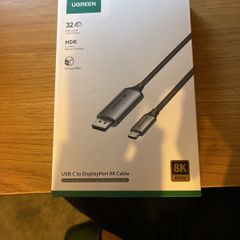 USB-C to DisplayPort 8K cable