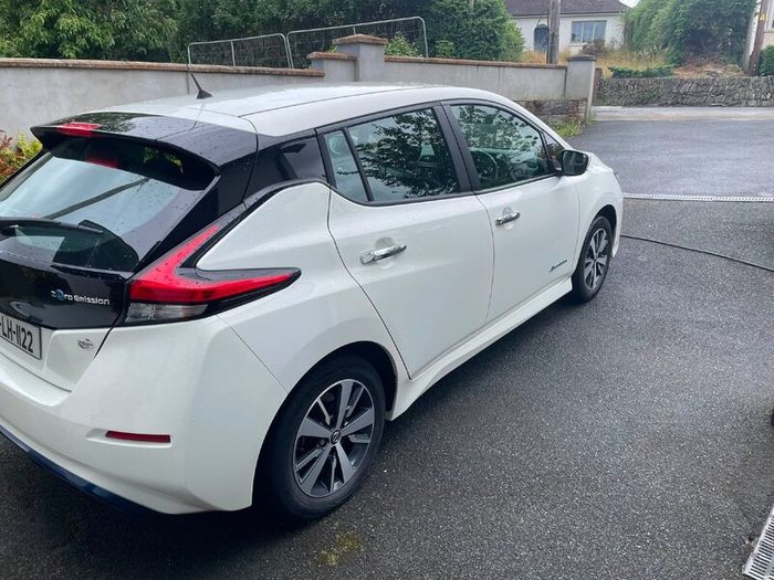 Nissan Leaf 2020 SV Acenta FSH