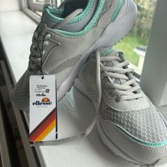 New Ellesse grey and mint green trainers size 5 RRP E84