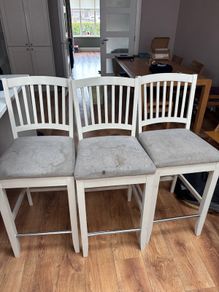 Kitchen bar stools