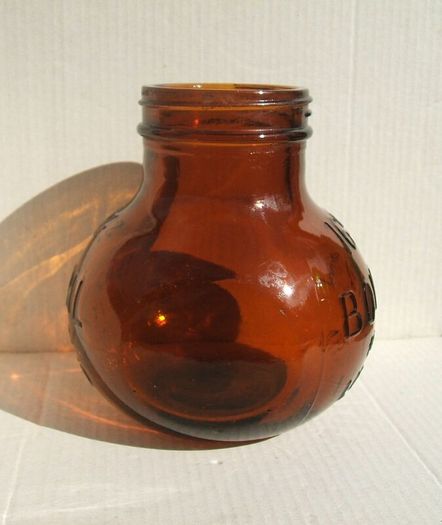 BOVRIL (EIRE) - a vintage 16oz (1 lb) amber glass bottle made by IGB of Dublin (c.1966). PRICE REDUCED.