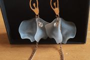 Gorgeous "ballerina" drop earrings (new)
