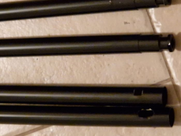 NEEWER, 2 Photography Tripods and feet and also 5ft circular Silver Light enhancer all in new condition and in lovely cases