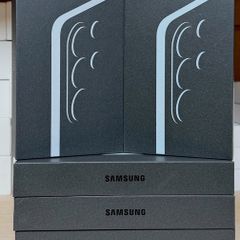 Samsung S26 Ultra,512gb (IRISH/EU STOCK) Free Screen Protector and Phone Cover Black/Silver shadow/white/skyblue//violet Brand New Sealed 2 Years Samsung Warranty Receipt.