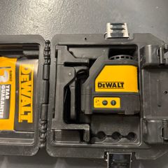 de walt laser
