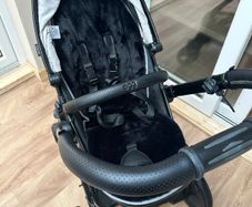 Egg2 stroller and bassinet