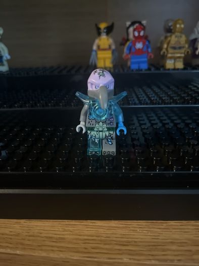 Lego Minifigure -- Legends Of  Chima -- Voron