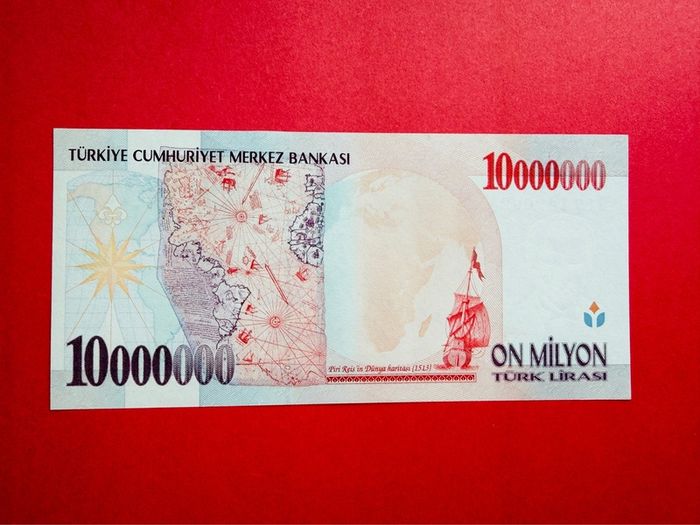 Turkey  10  Million  Lira  1999. Pick  214   ( Uncirculated )