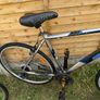 28" inch aluminium bikes in perfect condition Image 5