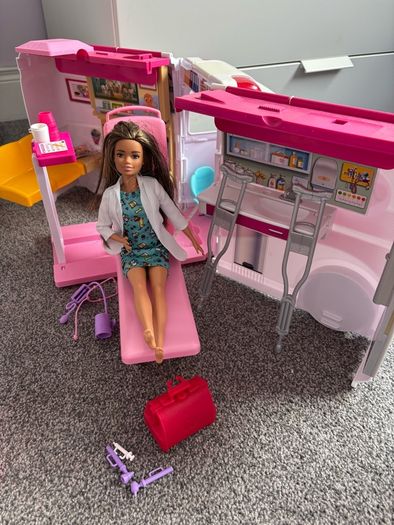 Barbie dream house, ambulance, 15+ dolls and accessories