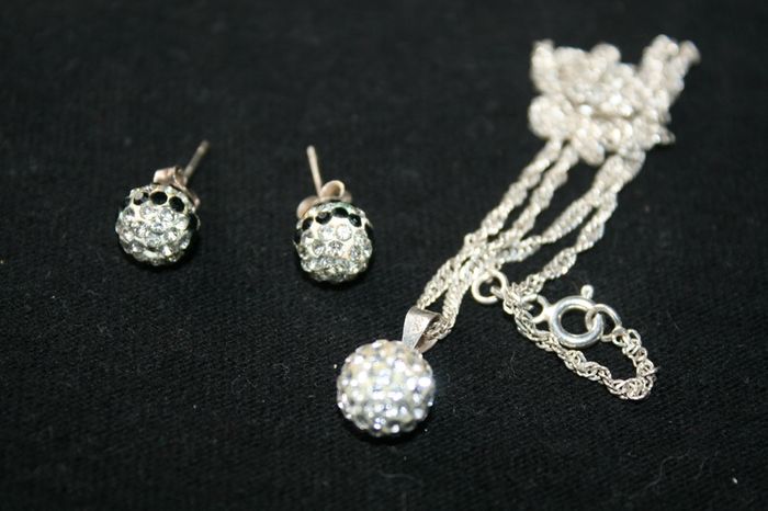 Silver 925 Earrings and a Necklace with a Pendant length 19" - 4,3g