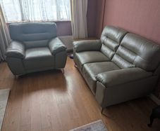 Leather 2 and 1 seater sofa