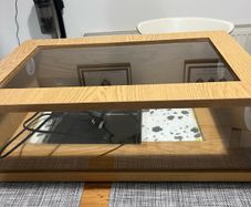Terrarium with heating mat
