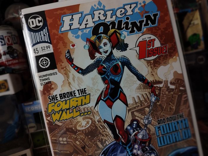 Harley Quinn ! Issue #45 ! Not The First Issue Cover ! Harley Quinn Breaks 4th Wall ! 2018 ! by DC Comics !