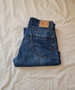 Tommy hilfiger rogar regular Size 32/32 button fly in good condition