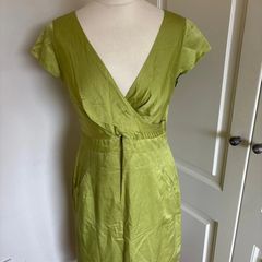 Noli size 10 lined silk dress