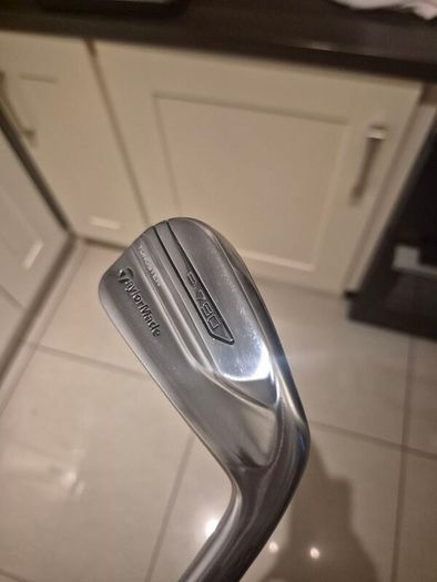 Taylormade P790 UDI 2 iron