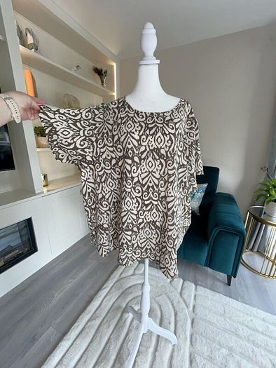 Ladies Short Sleeved Round Neck Top from Only Carmakoma