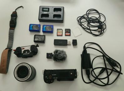 Camera Sony ZV E10, sigma 18-50 with accesories