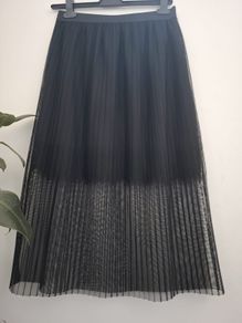River Island black pleated skirt. Size UK10