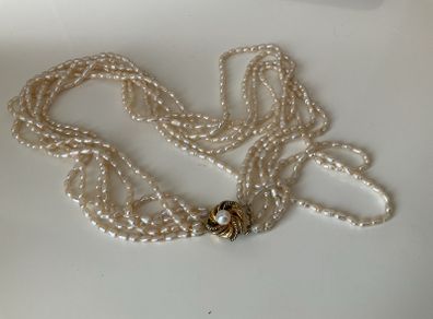 Vintage Pearl Necklace